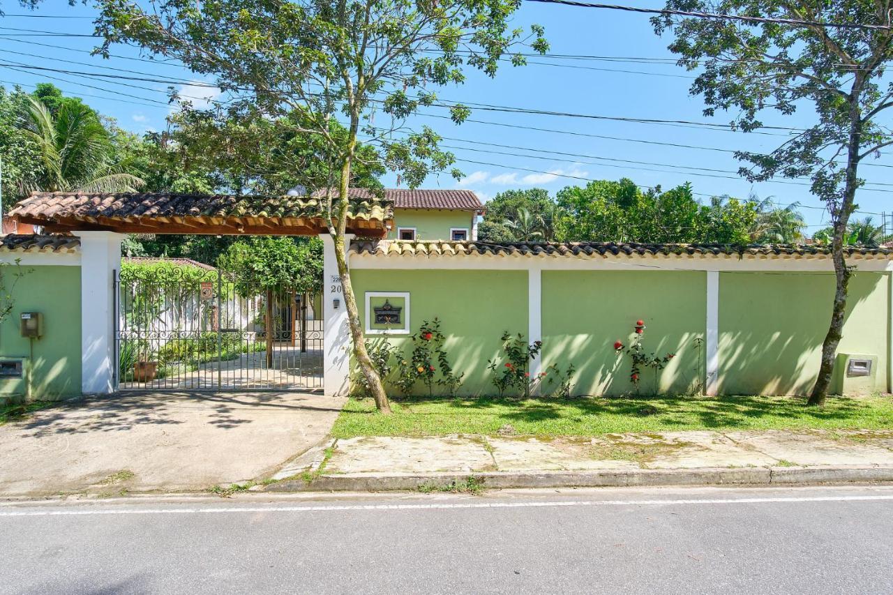 Casa Petunia Com Ar E Piscina Perto Do Centro Villa Paraty Exterior photo